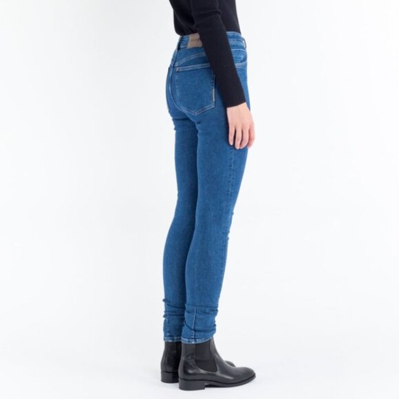 Neuw Marilyn Super High Skinny Jeans – Size 31 (True 30-31) - Picture 7 of 8
